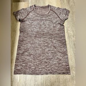 Lululemon swiftly tech short sleeve